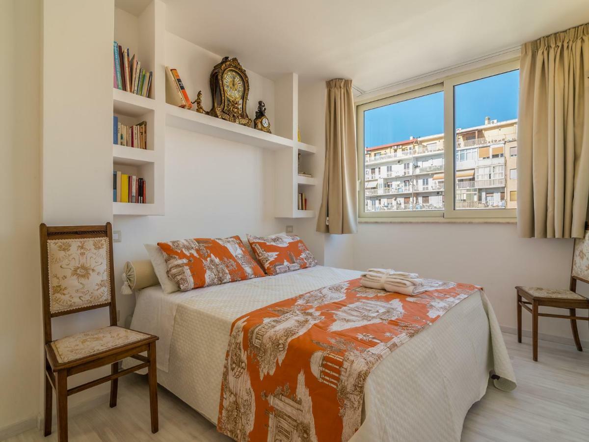 Sky And Sea Apartment Cagliari Exterior foto
