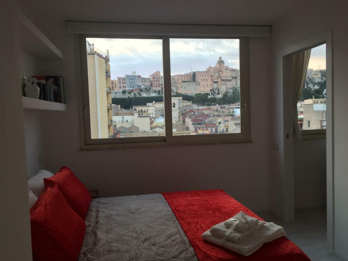 Sky And Sea Apartment Cagliari Exterior foto